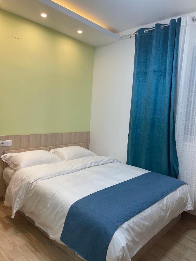 Home In Superior如家 Surčin Zewnętrze zdjęcie